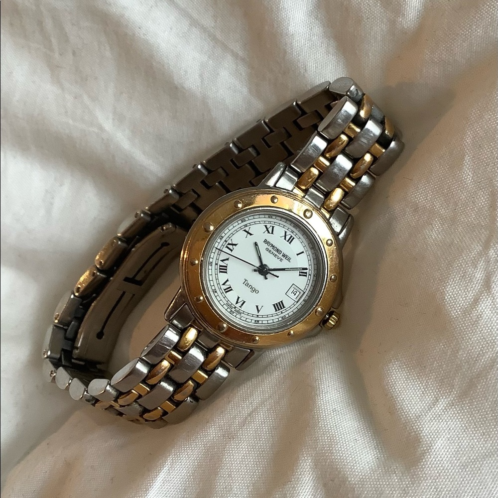 Ladies Raymond Weil Tango watch